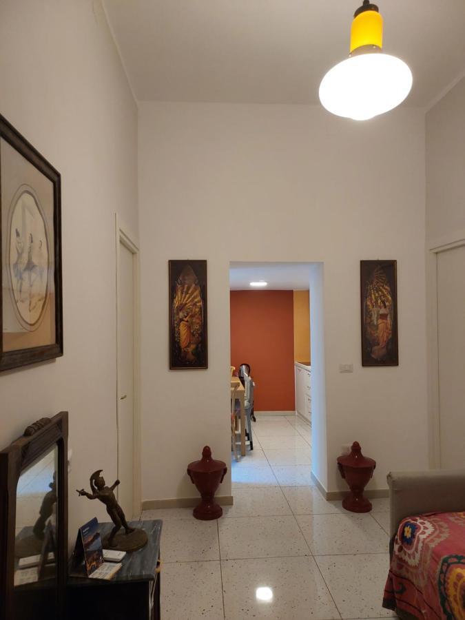 Palazzo Carafa Di Montorio Bed & Breakfast Napels